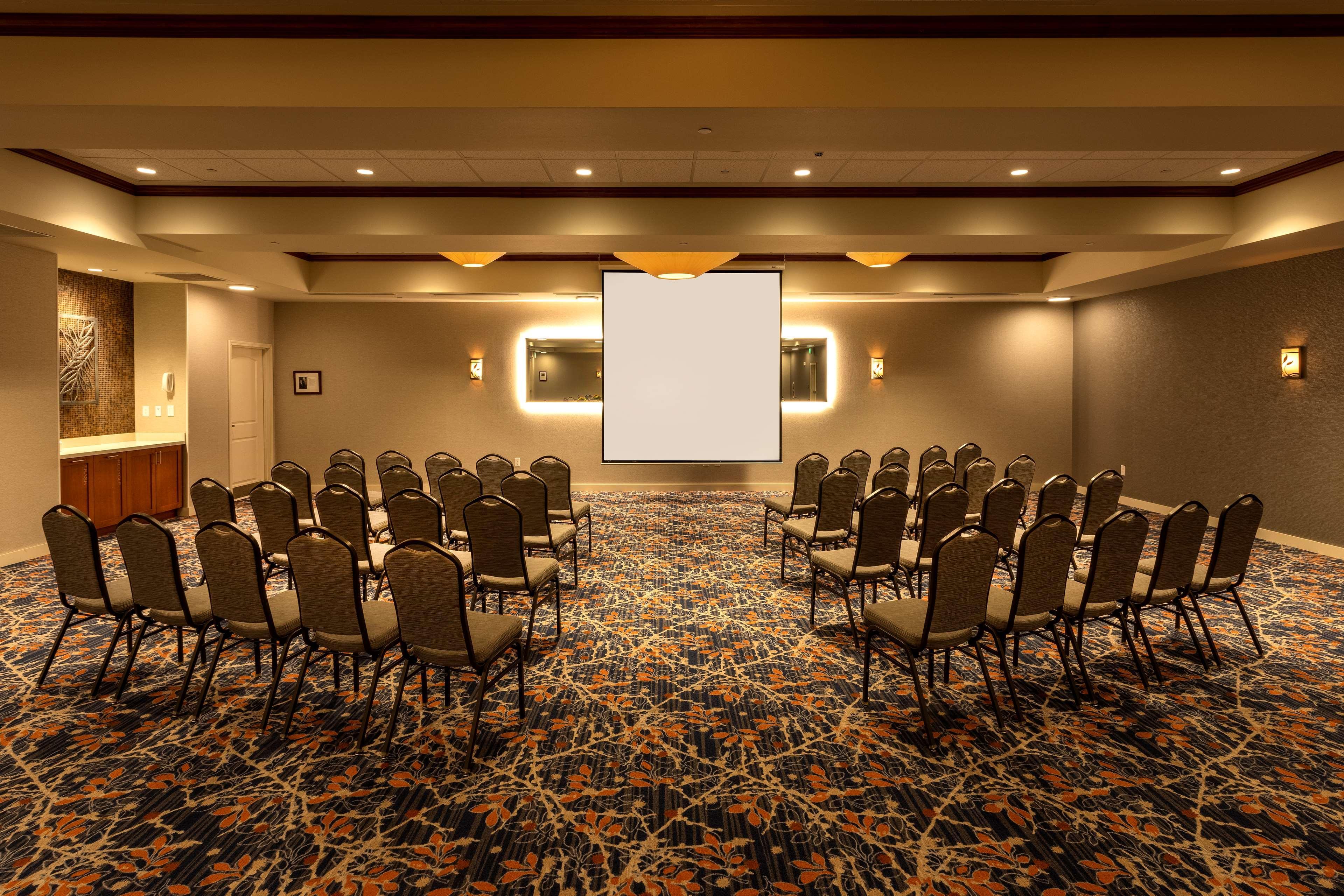 Hilton Garden Inn Seattle/Issaquah Zewnętrze zdjęcie