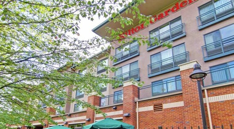 Hilton Garden Inn Seattle/Issaquah Zewnętrze zdjęcie
